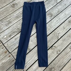 Fabulous herringbone knit navy leggings from Nautica. High quality + low price.